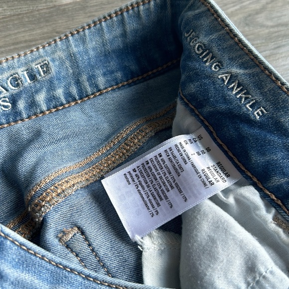 American Eagle Distressed Ankle Jegging - Picture 7 of 7